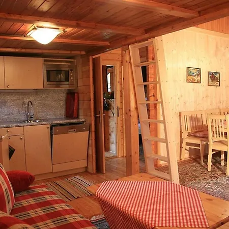 Semesterbostad Alpine-lodges Theresia *